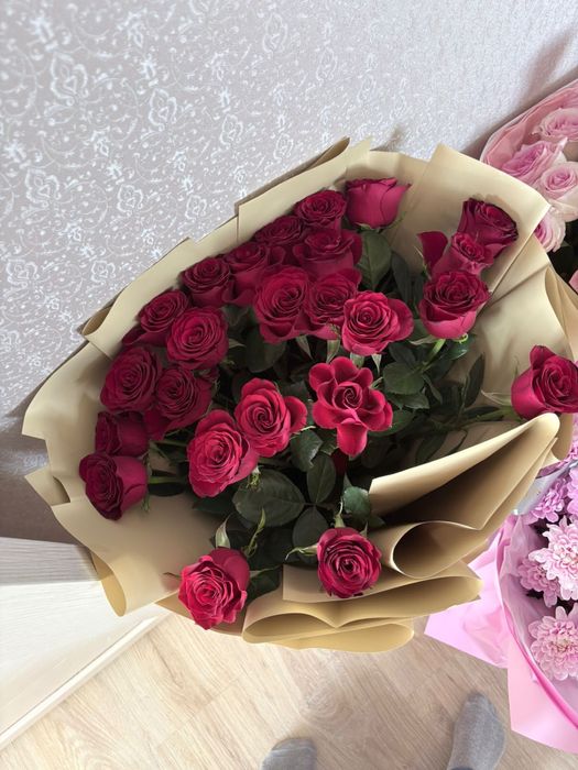 Продам цветы купил вчера!