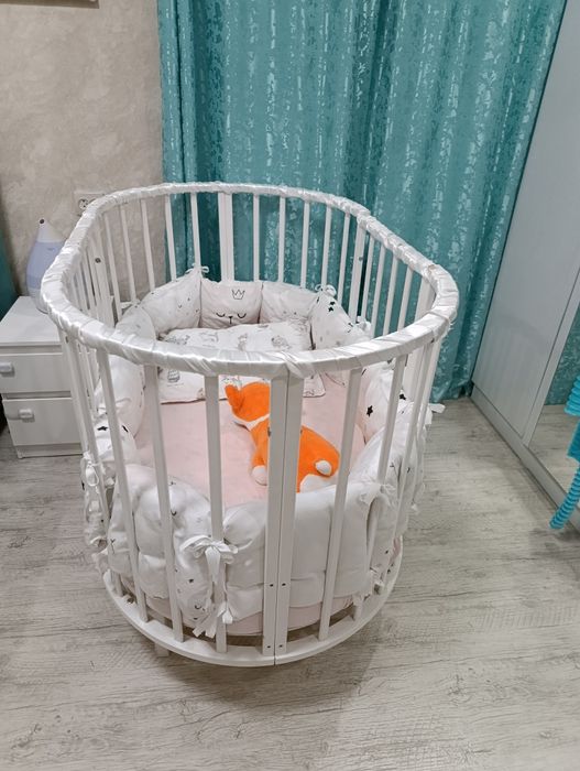 Продам детскую кроватку