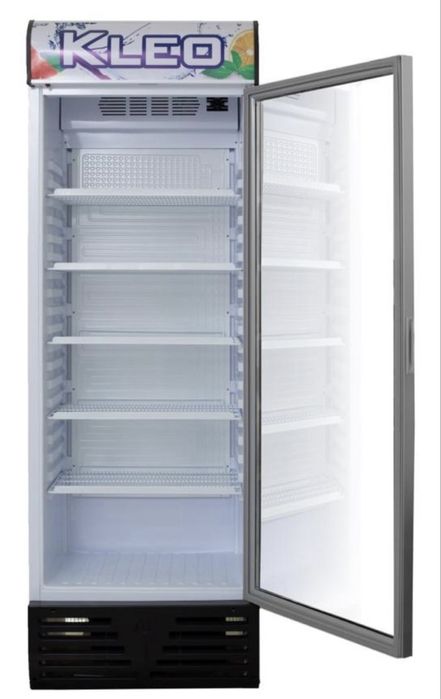 Холодильник витринный