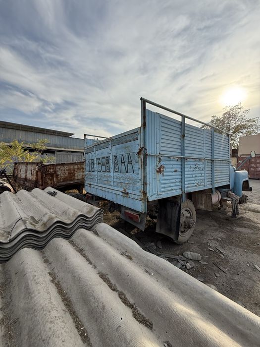 Gaz 52-05 sotiladi 1987 yil dakumenti bor Dakumenti bilan sotiladi