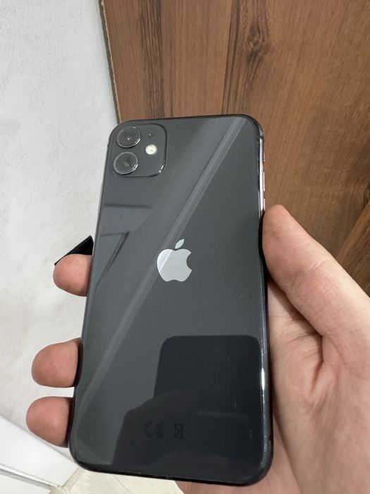 Продам IPhone 11 128gb
