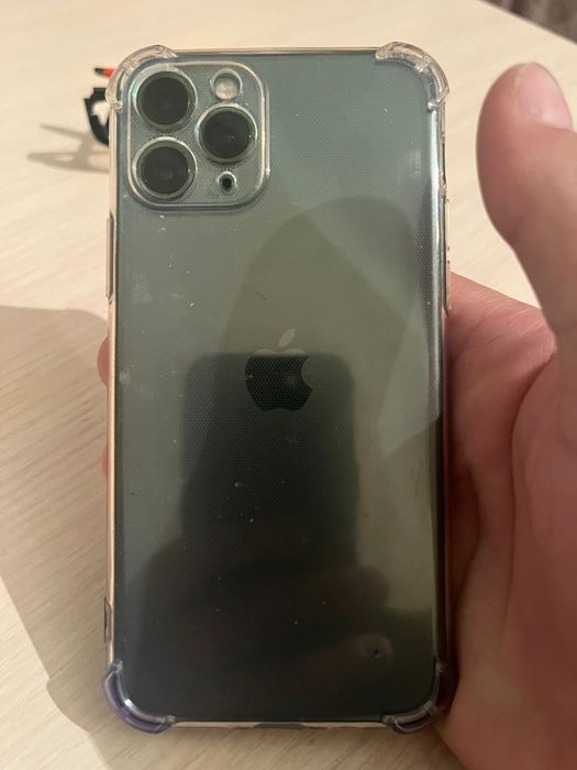 Айфон 11 про  256гб 130000