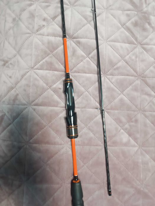 Спининг въдица Golden Catch Volt