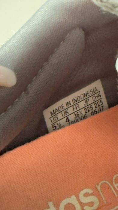 Детски кецове Adidas – като нови