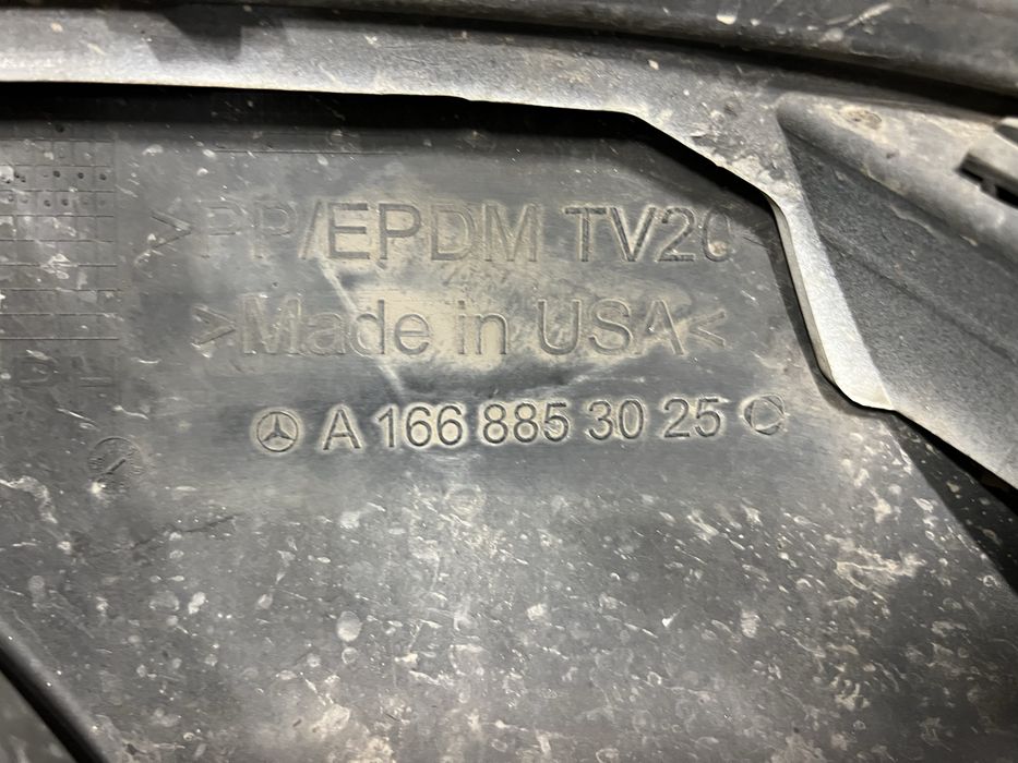 Предна броня GL 350 W166 / X166