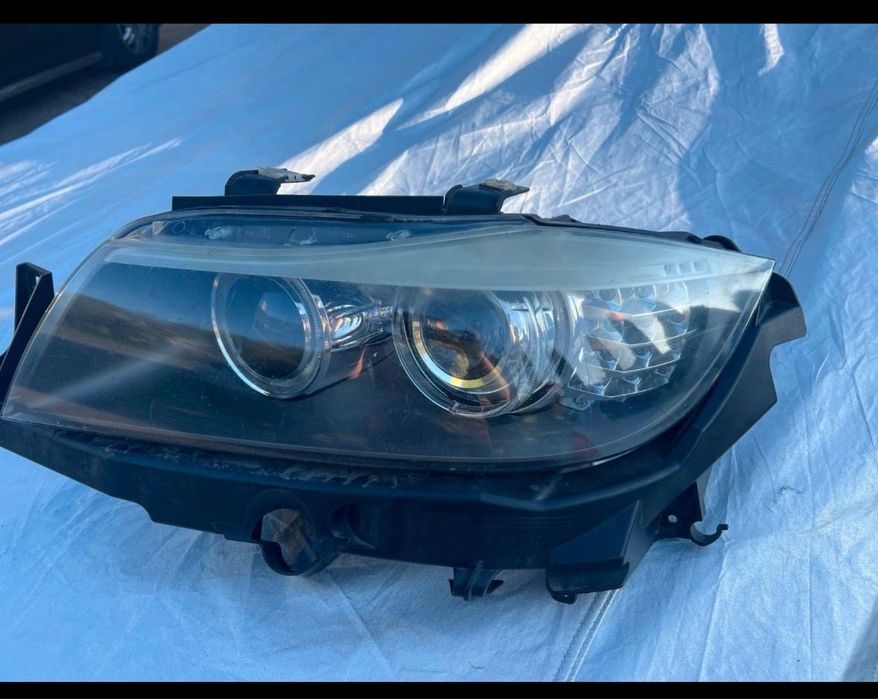 Far BMW/ E90/E91/Bi-Xenon