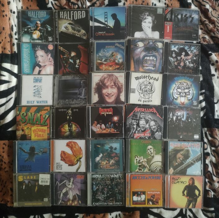 Продаю CD аудио диски с музыкой