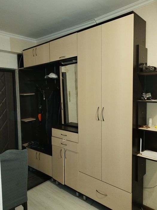Прихожая продам б/у