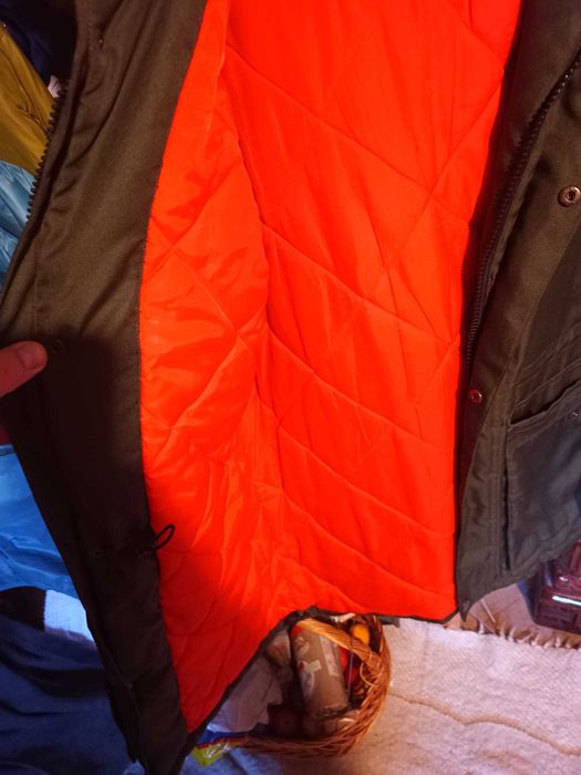 Parka Jack & Jones – Comfort și Stil pentru Iernile Reci