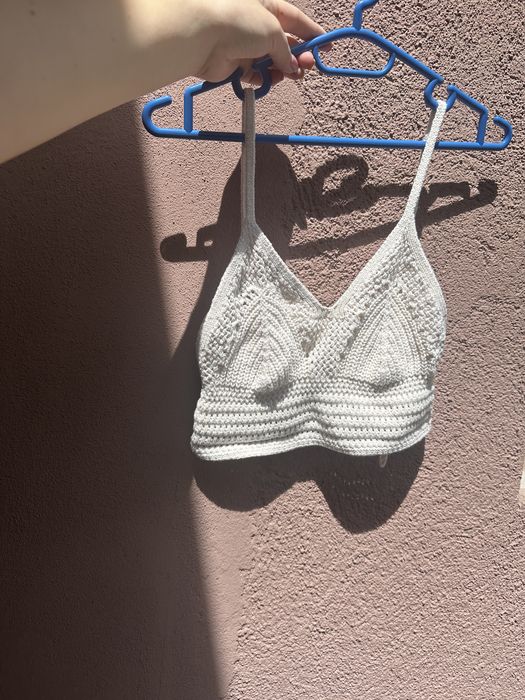 Top tricotat pentru plaja