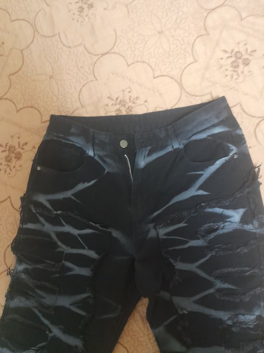 Blugi noi marimea 32