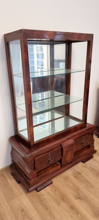 Vand mobila  vintage