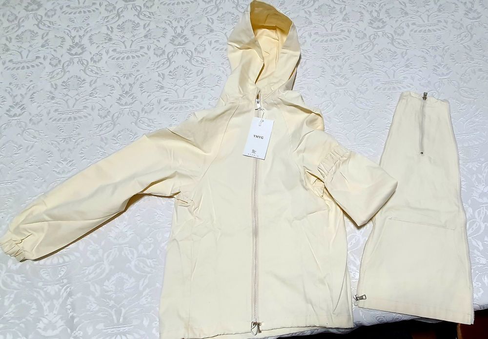 Куртка джинсовая