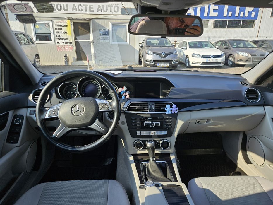 Mercedes c220 170 cp