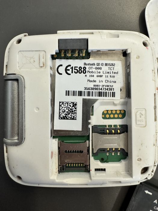 Telefon Mobil Alcatel OT-808 model Rar