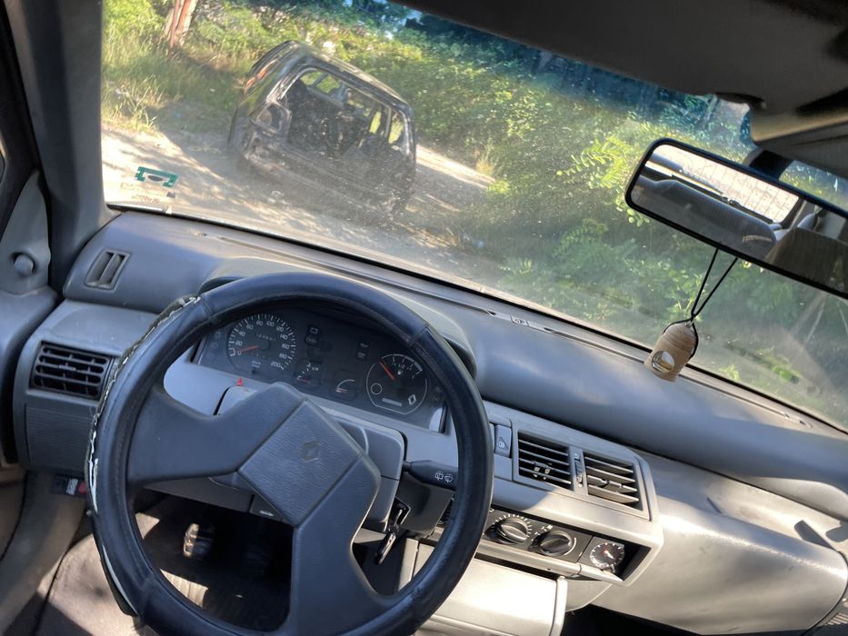 Рено Клио 1.2 1996 На Части