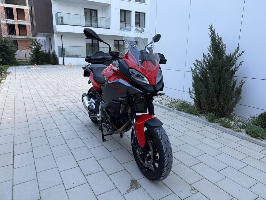 BMW F900 XR an 2025 (upgrade tehnic) 4000 km garantie 2030