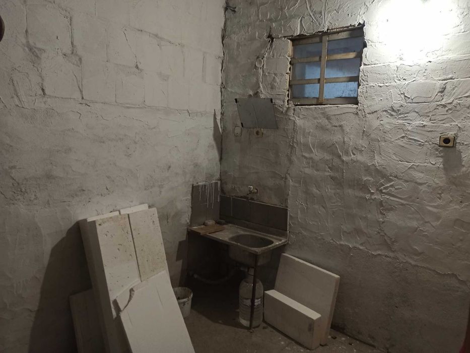 Дава се под наем Склад в Пловдив, Индустриална зона - Север - 150 кв.м за 448.8 € - Снимка #5