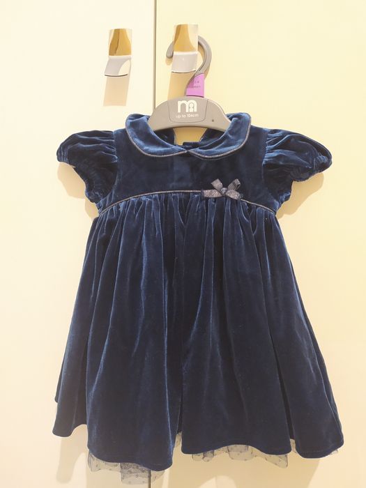 Платье на девочку велюровое