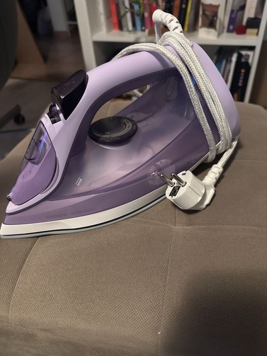 Fier de calcat Phillips DST3020/30