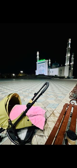 Продам коляску Anex.