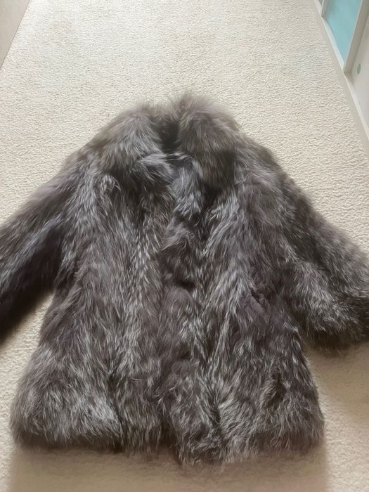 Шуба из норвежской чернобурки