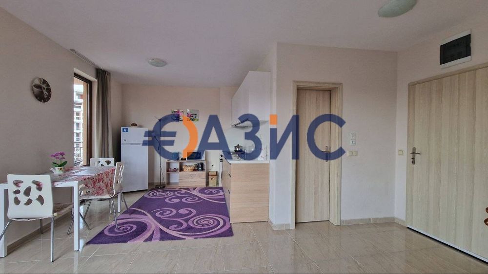 Продава се Двустаен апартамент в Свети Влас - 70 кв.м за 1315 €/кв.м - Снимка #6