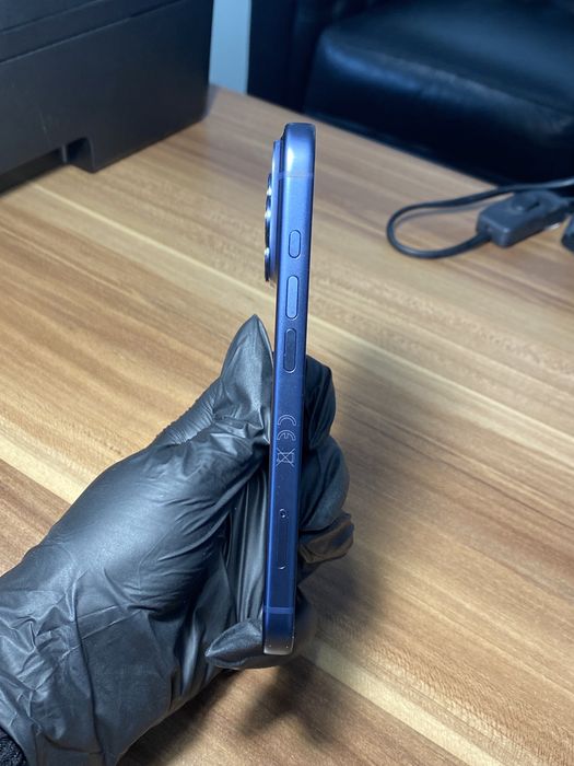 iPhone 17 Pro• 256 GB • Deep Blue