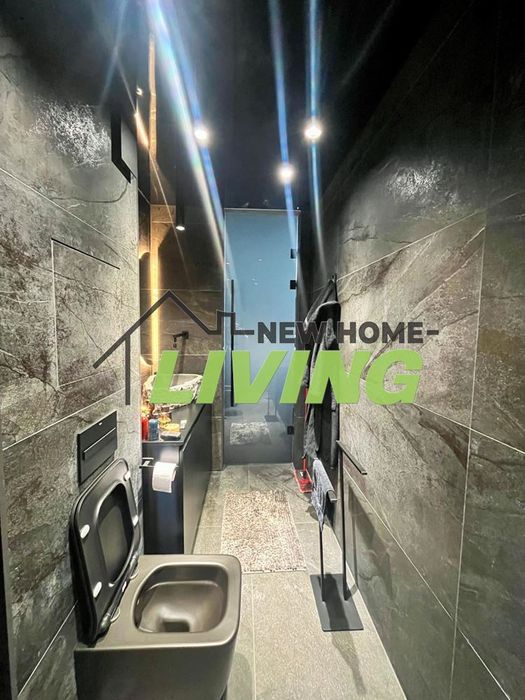 Продава се Едностаен апартамент в Пловдив, Център - 98 кв.м за 2041 €/кв.м - Снимка #5