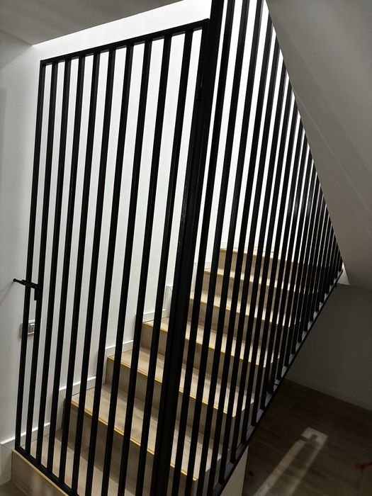 Balustradă metalică, riflaje balcoane,porți,