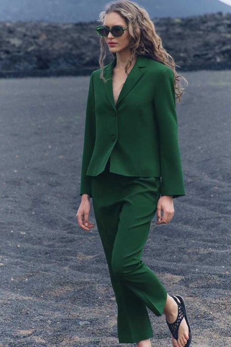 Комплекти Зара зелен 100 % вълна и черен полиамид НОВИ с етикет