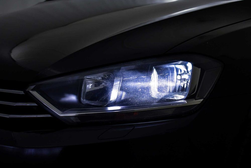 Volkswagen Golf Sportsvan - Дистроник