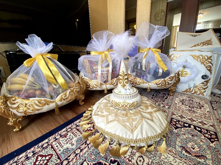 Набор на сырга салу