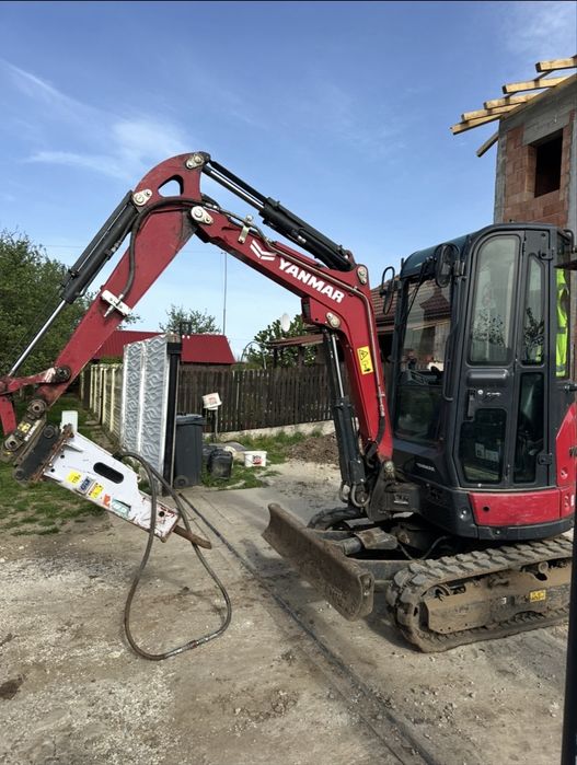 Inchiriat inchiriez miniexcavator picon bobcat basculabila etc