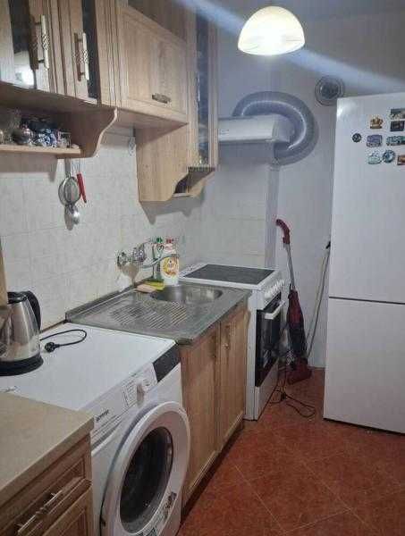 Дава се под наем Двустаен апартамент в Бургас, Зорница - 75 кв.м за 550 € - Снимка #1
