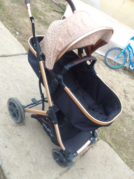 Детская коляска продам