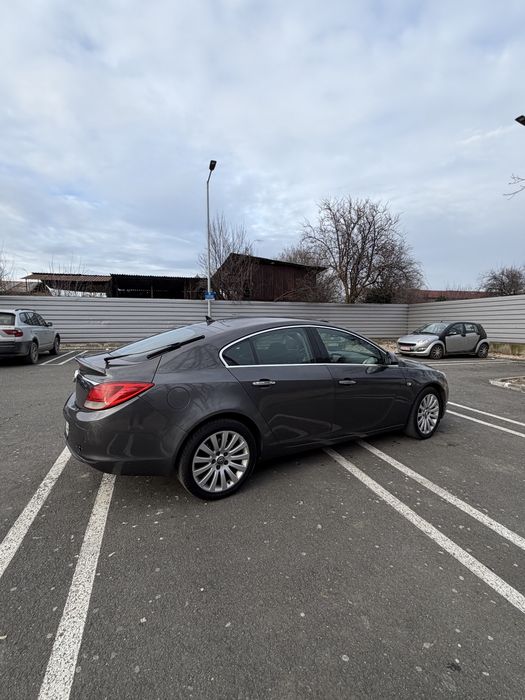 Opel insignia //2012//automat//diesel//