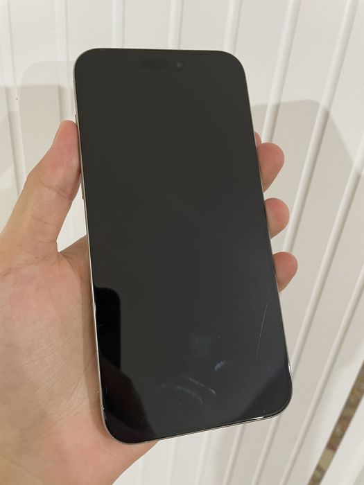Iphone 15 Pro Max sim