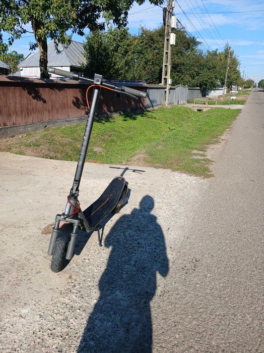 Trotineta electrică Xiaomi