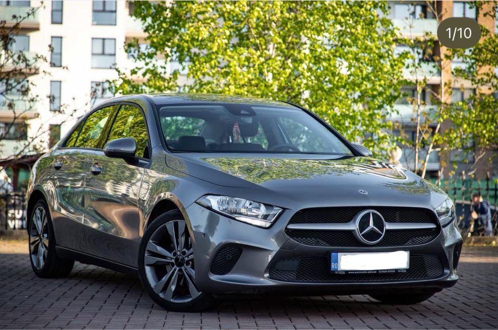 Vand Mercedes A Class berlina, an 2019, masina personala, km reali