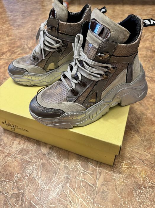 Ботинки на осень Турецкие