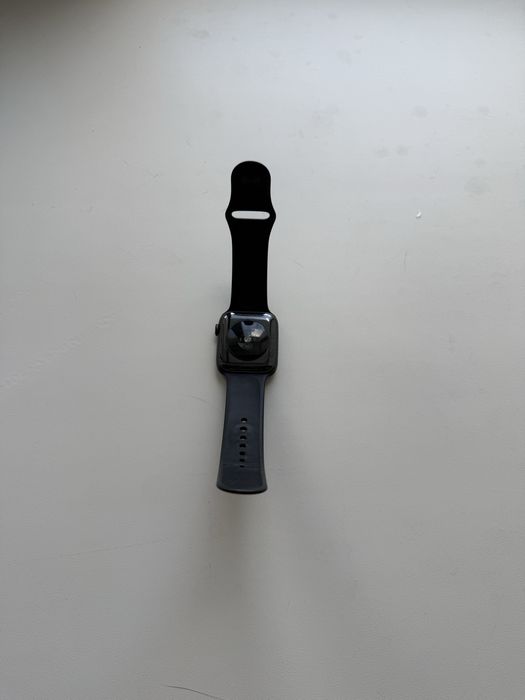 Apple watch se 44 мм