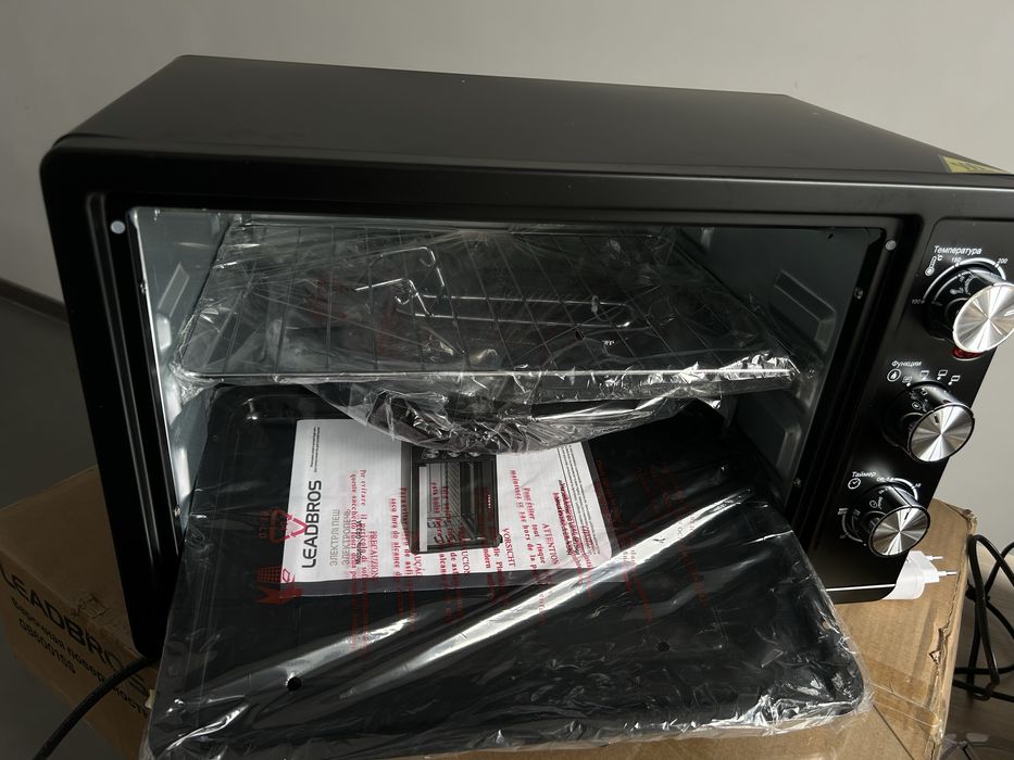 Настольная электропечь Leadbros GR33A черный