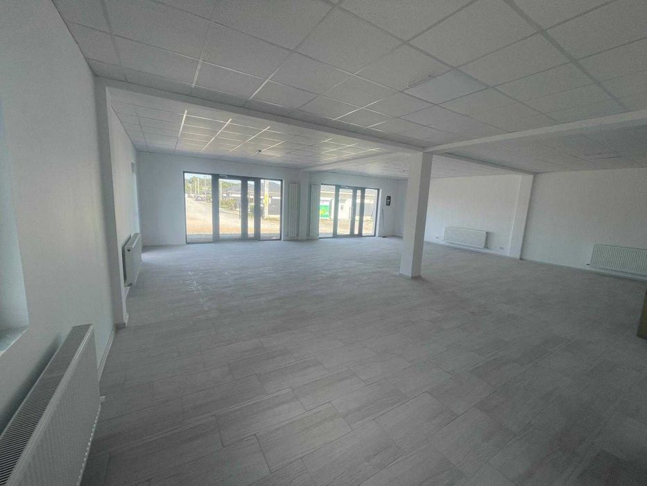 DE ÎNCHIRIAT – Spatiu comercial nou, 116 mp utili | cartier GRIVIȚA – VASLUI