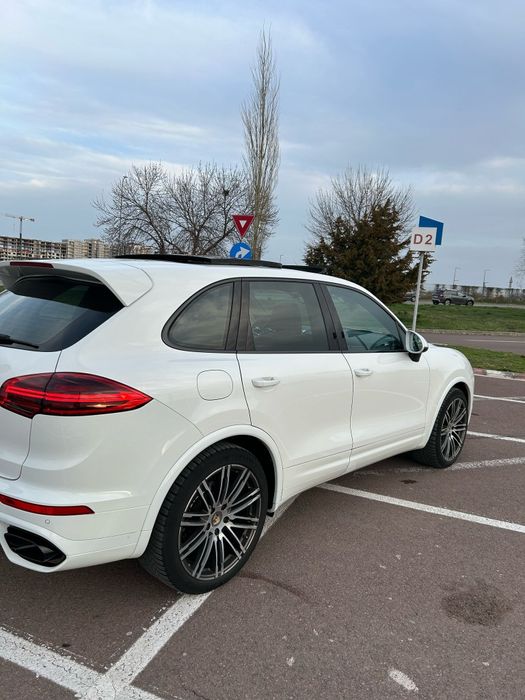 Porsche Cayenne 2016  3.0 V6