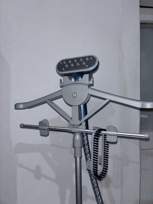 Aparat de călcat vertical cu abur( Steamer) Essentielb Activ’Steam