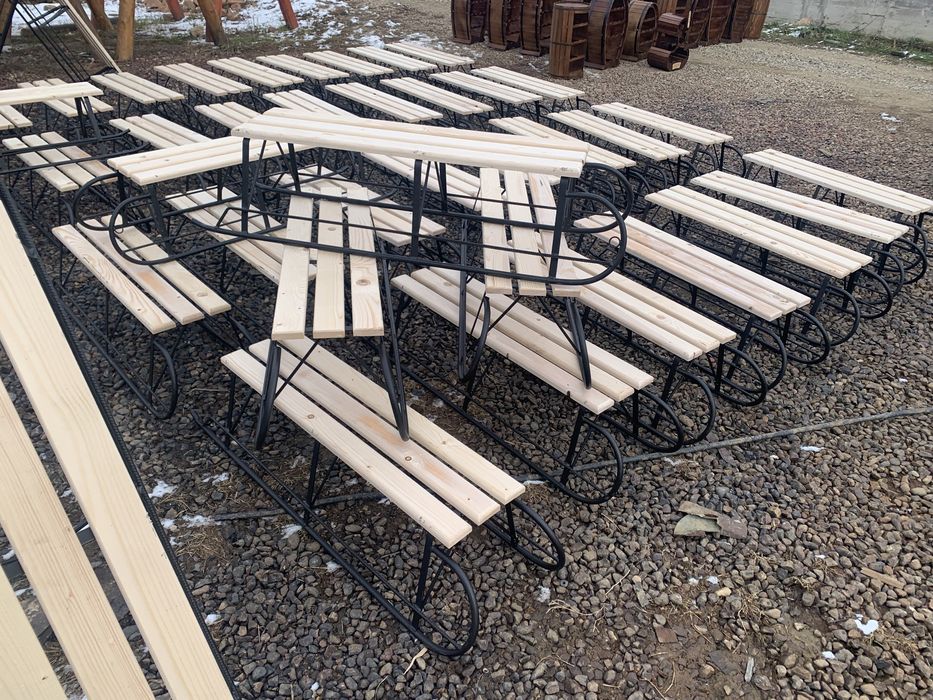 Sanie din lemn cu fier