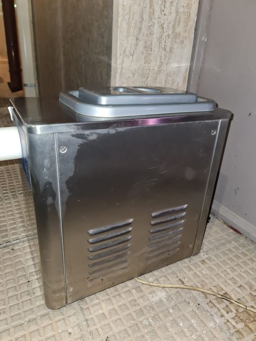 TELME BETA 2 mașina pentru frișcă cu pompa