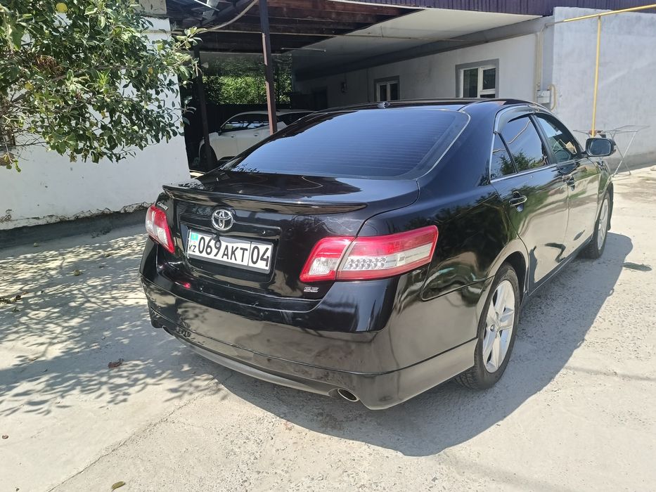 Продам Toyota Camry 2011г.