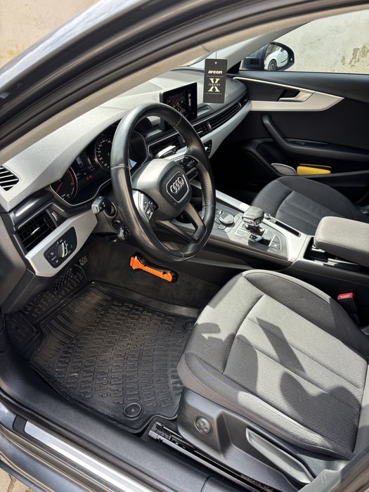 Vand Audi A4 2017